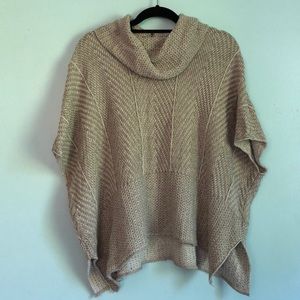 Adorable Knitted Turtle-Neck